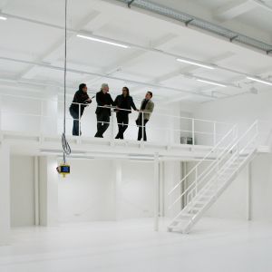 01_Riese - Fotostudio in Weiß